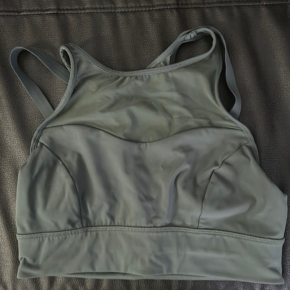lululemon athletica Size 10 High Neck Sports Bra